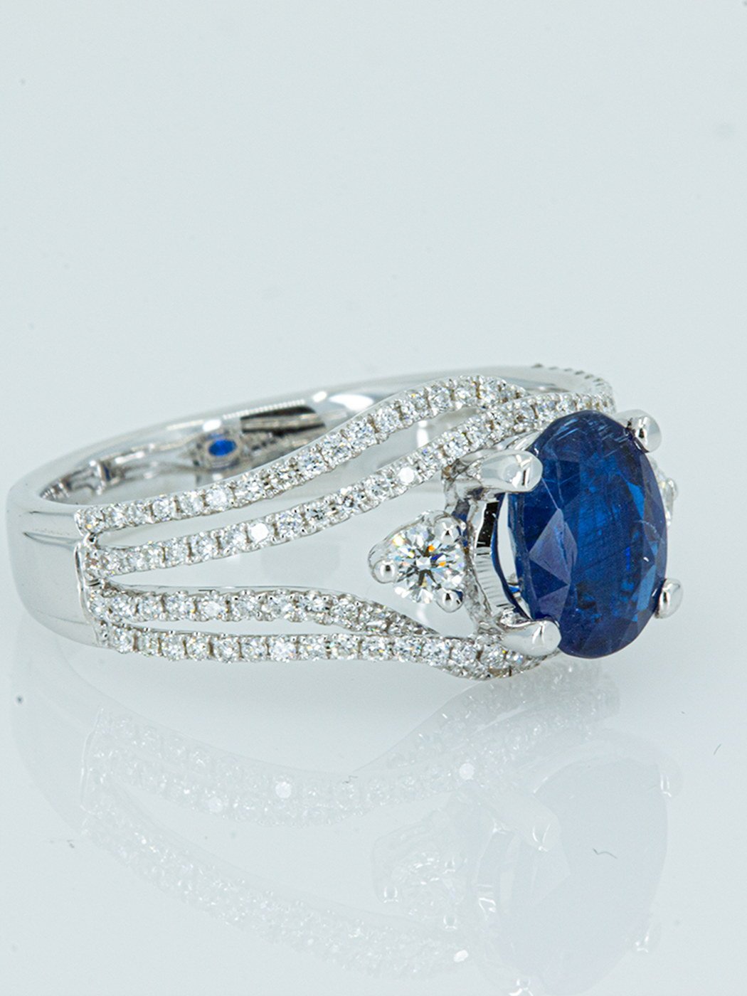Jewelry Retouching — Sample 2 before
